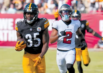 Steelers storm from behind to beat Bucs in overtime